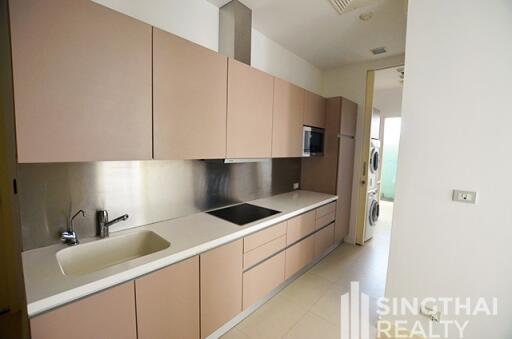 For SALE : Le Raffine Jambu Dvipa Sukhumvit 39 / 3 Bedroom / 3 Bathrooms / 405 sqm / 74000000 THB [8078180]