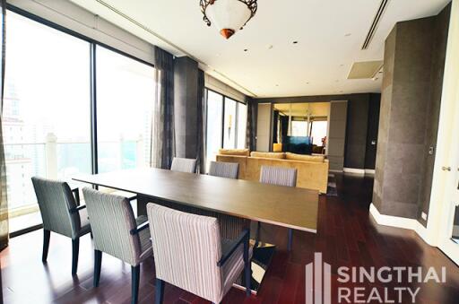 For SALE : Le Raffine Jambu Dvipa Sukhumvit 39 / 3 Bedroom / 3 Bathrooms / 405 sqm / 74000000 THB [8078180]