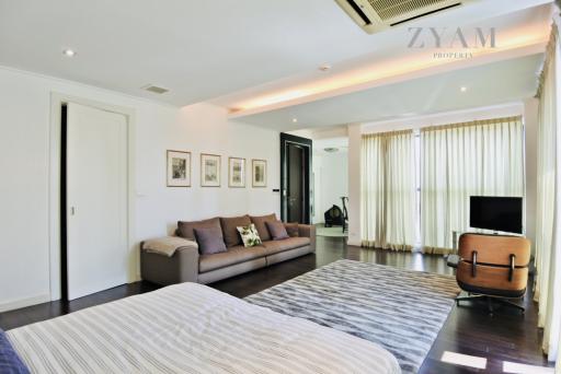 For SALE : Somkid Gardens / 2 Bedroom / 3 Bathrooms / 367 sqm / 78000000 THB [7069493]