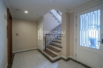 For SALE : Townhouse Thonglor / 4 Bedroom / 4 Bathrooms / 457 sqm / 78000000 THB [S10159]