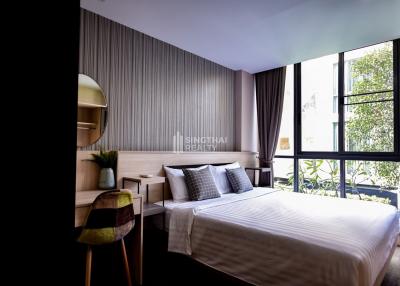 For SALE : Apartment Phrakhanong / 4 Bedroom / 4 Bathrooms / 2500 sqm / 165000000 THB [S10199]