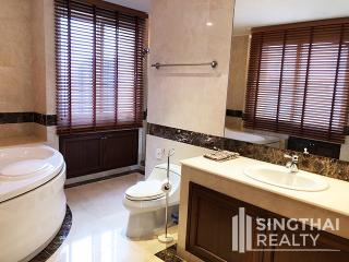 For SALE : Las Colinas / 4 Bedroom / 4 Bathrooms / 700 sqm / 172000000 THB [9950897]