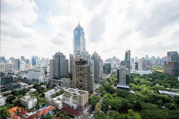 For SALE : 98 Wireless / 3 Bedroom / 4 Bathrooms / 290 sqm / 260000000 THB [S11095]