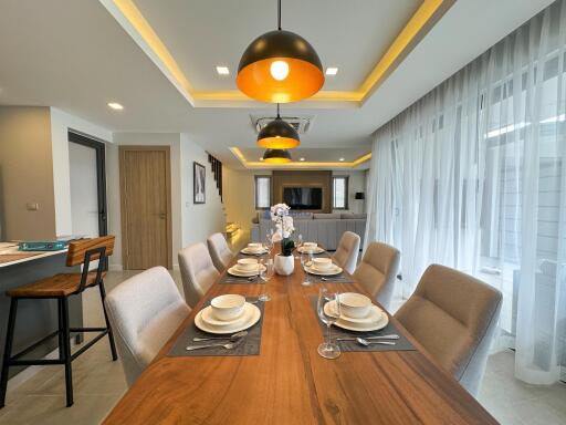 4 Bedrooms House in Zensiri Midtown Villas Central Pattaya H010731