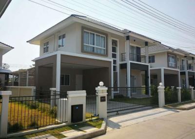 Karnkanok Ville 17 : a 3 Bedroom house to rent