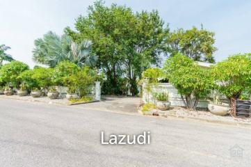 Luxury Family Pool Villa On Golf Course