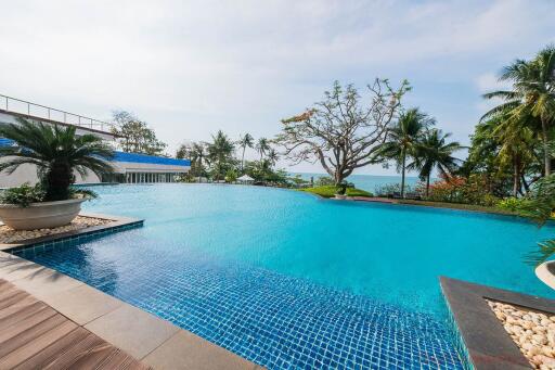 3 ห้องนอน คอนโด สำหรับขาย ใน วงศ์อมาตย์ - The Cove Pattaya