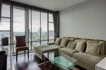 3 Bedrooms 3 Bathrooms Size 170sqm. Fullerton Condominium for Rent 110,000 THB