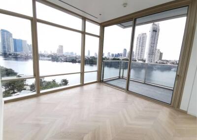 2 Bedrooms 2 Bathrooms Size 137.84sqm. Four Seasons Private Residence for Sale 42mTHB