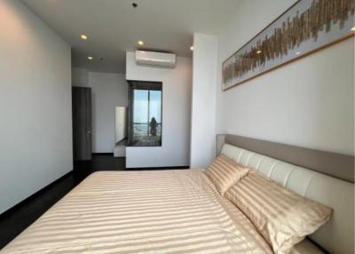 3 bedrooms 2 bathrooms size 108sqm. Whizdom Essence Sukhumvit for Rent 95,000 THB