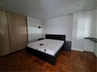 2 Bedrooms 1 Bathroom Size 78sqm. Fair Tower for Rent 32,000 THB