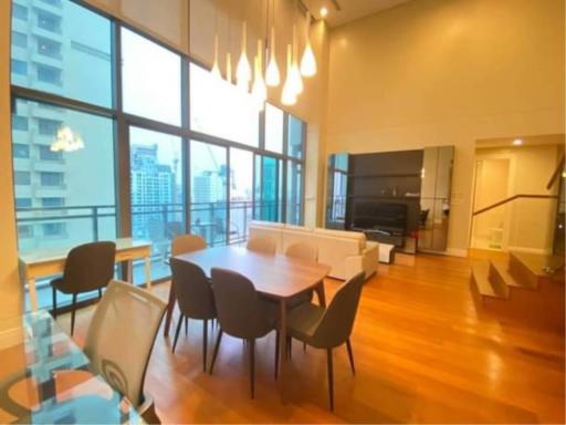 3 Bedrooms 3 Bathrooms Size 179sqm. Bright Sukhumvit 24 for Rent 100,000 THB