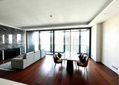 2 Bedrooms 2 Bathrooms Size 132.5sqm. The Estelle Phrom Phong for Rent 160,000 THB