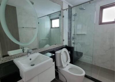 2 Bedrooms 2 Bathrooms Size 77sqm. Supalai Oriental Sukhumvit 39 for Rent 40,000 THB