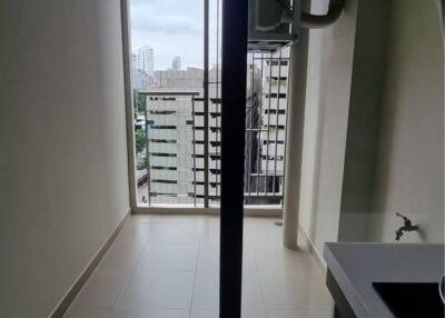 2 Bedrooms 2 Bathrooms Size 77sqm. Supalai Oriental Sukhumvit 39 for Rent 40,000 THB