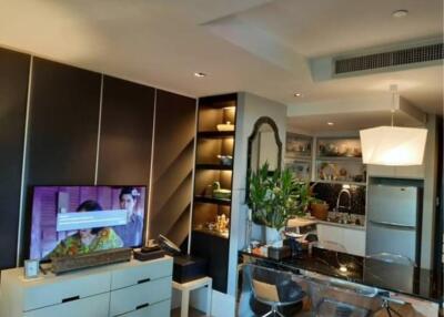 2 Bedrooms 2 Bathrooms Size 100.29sqm. Sathorn Gardens for Sale 13.5mTHB