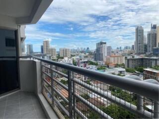 3 bedrooms 2 bathrooms size 121sqm. Waterford Diamond for Rent 55,000 THB