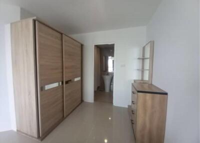 2 Bedrooms 2 Bathrooms Size 85sqm. Waterford Diamond for Rent 37,000 THB