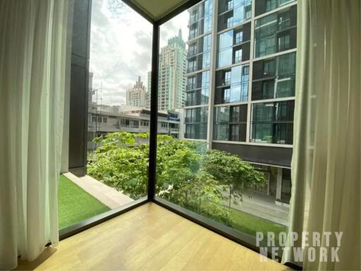 1 Bedroom 1 Bathroom Size 43.81sqm 28 Chidlom for Rent 40,000THB Sale Price: 14,433,000