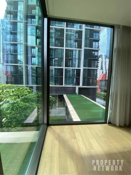 1 Bedroom 1 Bathroom Size 43.81sqm 28 Chidlom for Rent 40,000THB Sale Price: 14,433,000