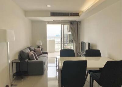 2 Bedrooms 1 Bathroom Size 81.45sqm. Waterford Diamond Tower for Rent 35,000 THB