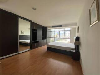 2 Bedrooms 2 Bathrooms Size 92sqm. The Capital Sukhumvit 30/1 for Rent 37,000 THB