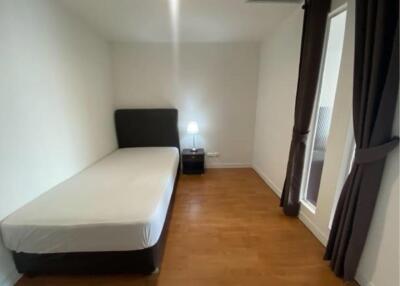 2 Bedrooms 2 Bathrooms Size 92sqm. The Capital Sukhumvit 30/1 for Rent 37,000 THB