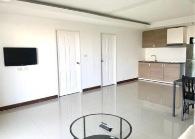2 Bedrooms 2 Bathrooms Size 85sqm. Waterford Sukhumvit 50 for Rent 26,000 THB