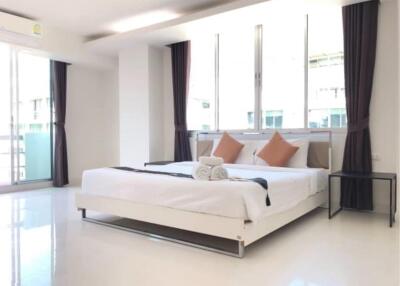 2 Bedrooms 3 Bathrooms Size 117sqm. Waterford Sukhumvit 50 for Rent 32,000 THB