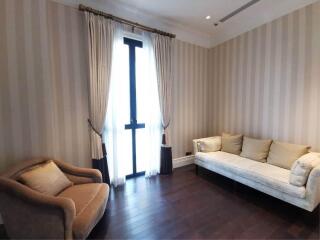 2 Bedrooms 3 Bathrooms Size 132sqm. 98 Wireless for Sale 110mTHB