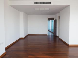 4 Bedrooms 4 Bathrooms Size 355.55 at Supalai Prima Riva for Sale 39,110,500