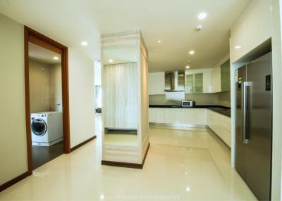 3 Bedrooms 3 Bathrooms Size 210.38 at Movenpick Residence for Rent 110,000