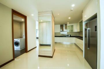 3 Bedrooms 3 Bathrooms Size 210.38 at Movenpick Residence for Rent 110,000