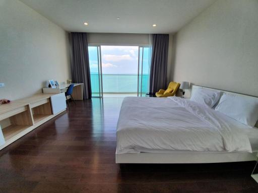 2 Bedrooms 2 Bathrooms Size 141.74 at Movenpick Residence for Rent 80,000