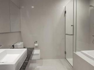 3 Bedrooms 3 Bathrooms Size 126.87 at Hyde Sukhumvit for Rent 100,000