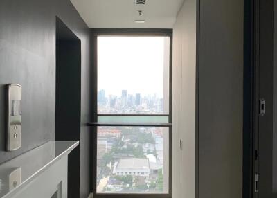 2 Bedrooms 2 Bathrooms Size 77sqm. StarView for Rent 35,000 THB for Sale 9,800,000