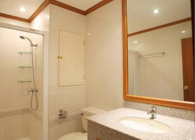 2 Bedrooms 2bathrooms 116sqm Supreme Ville For rent 39,000bht/month.