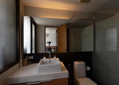 1Bedroom  1Bathroom  38sqm  XVI the sixteen condominium  Rent 20000 THB/ Month - for sale 5mTHB