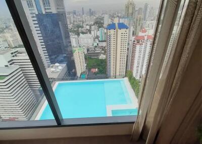 2 Bedrooms 2 Bathrooms Size 90sqm. The Esse Asoke for Rent 89,000 THB