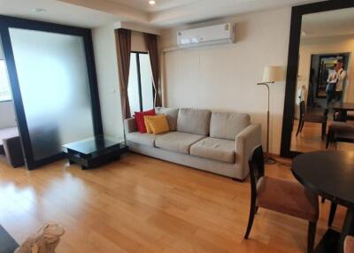 1Bedroom  1Bathroom  65sqm  Sathorn Gardens  Rent 27,000 THB/ month