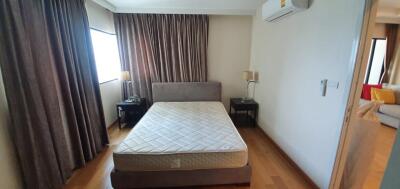 1Bedroom  1Bathroom  65sqm  Sathorn Gardens  Rent 27,000 THB/ month