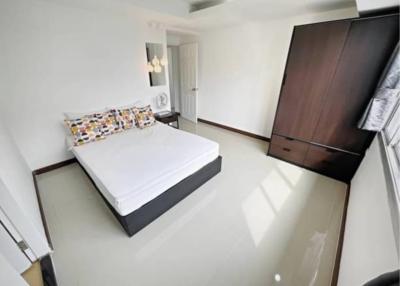 3 Bedrooms 3 Bathrooms Size 99sqm. Waterford Sukhumvit 50 for Rent 35,000 THB