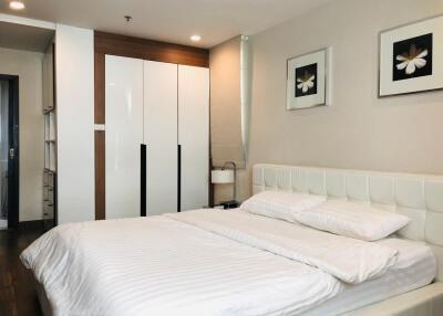 2 Bedrooms 2 Bathrooms,112 sq.m, Rental 67,000thb/month, The Rajdamri Serviced Residence