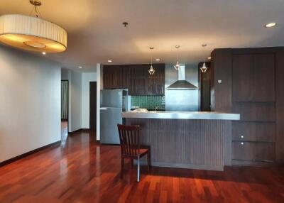 2 Bedrooms 2 Bathrooms Size 129 sq.m. Urbana langsuan for Rent 45,000 THB