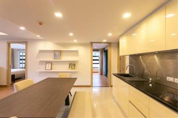 2 Bedrooms 2 Bathrooms Size 145sqm. L8 Residence for Rent 55,000 THB