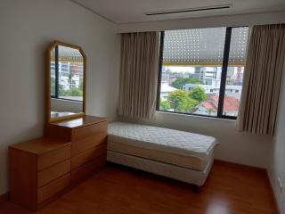 3 Bedrooms 3 Bathrooms Size 151sqm. Lumpini Place Sathorn for Rent 65,000 THB