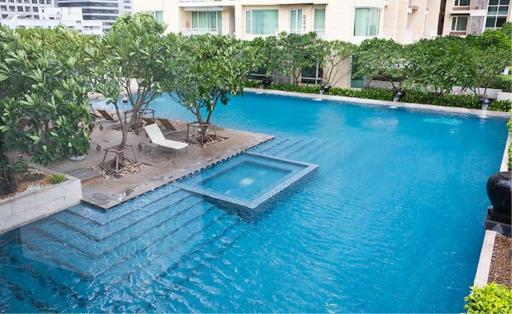2 Bedrooms 2 Bathrooms Size 105sqm. Empire Place for Rent 42,000 THB