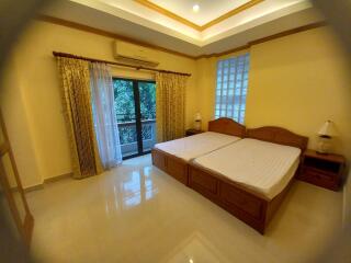 3 Bedrooms 3 Bathrooms Size 170sqm. El Patio for Rent 35,000 THB