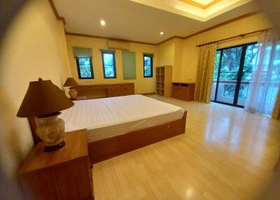 3 Bedrooms 3 Bathrooms Size 170sqm. El Patio for Rent 35,000 THB