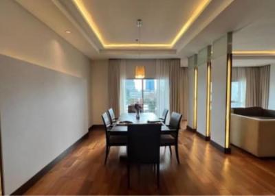 4 Bedrooms 3 Bathrooms Size 275sqm. Royal Residence Park for Rent 160,000 THB